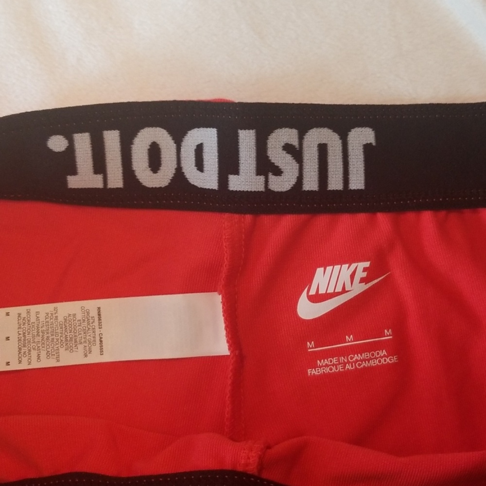 Long Nike Tights - Picture 3 of 4